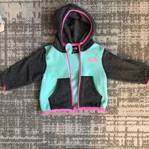 The North Face Jackets & Coats - Baby girl North Face fleece jacket 3-6M The North Face Jackets & Coats - Baby girl North Face fleece jacket 3-6M